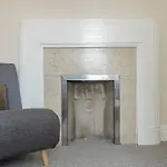 Three Bed Flat Near Earls Court Tube
